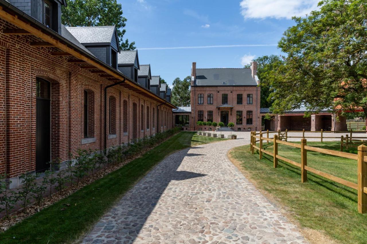 Haras De Barry Hotel Sainghin-en-Mélantois Exterior photo